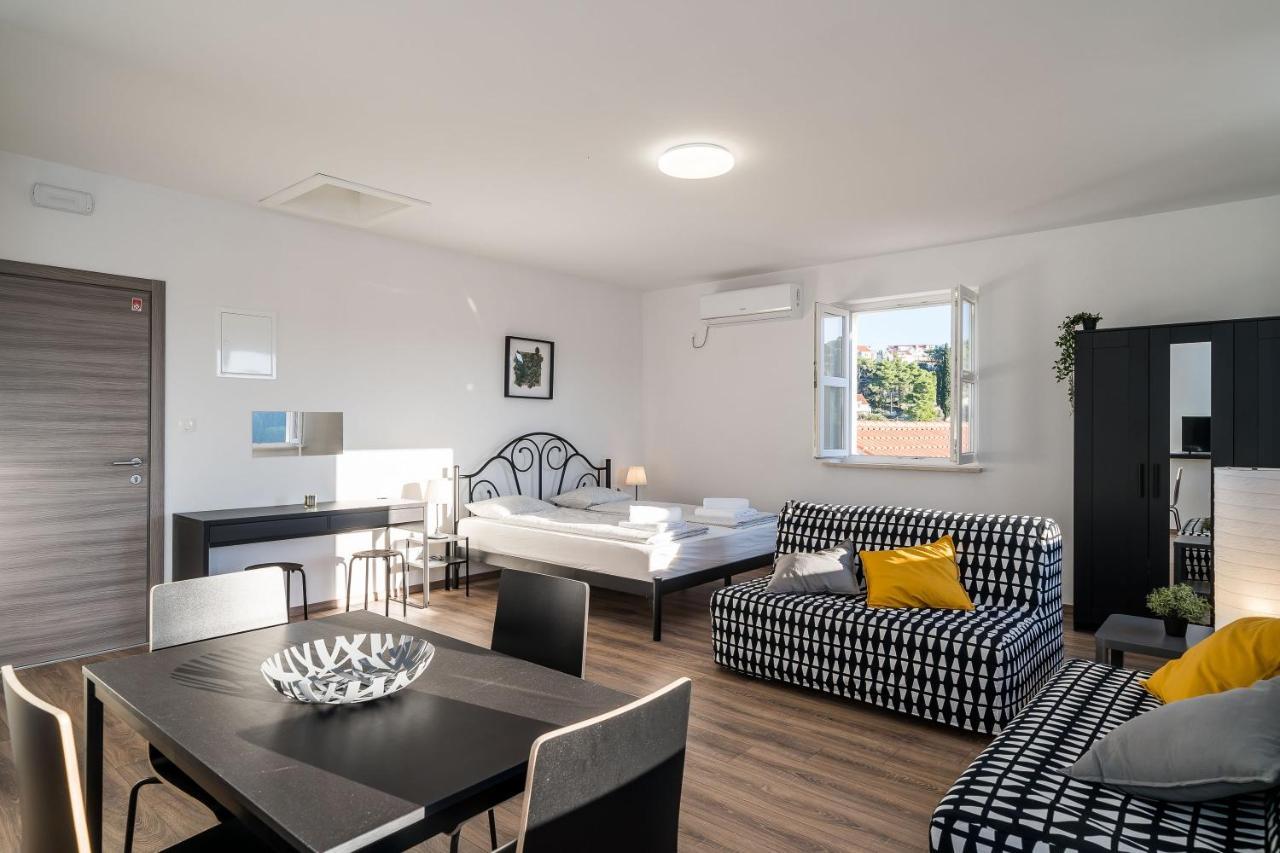 קאבטאט Residence & Pool Villa Schwarz Suites חדר תמונה