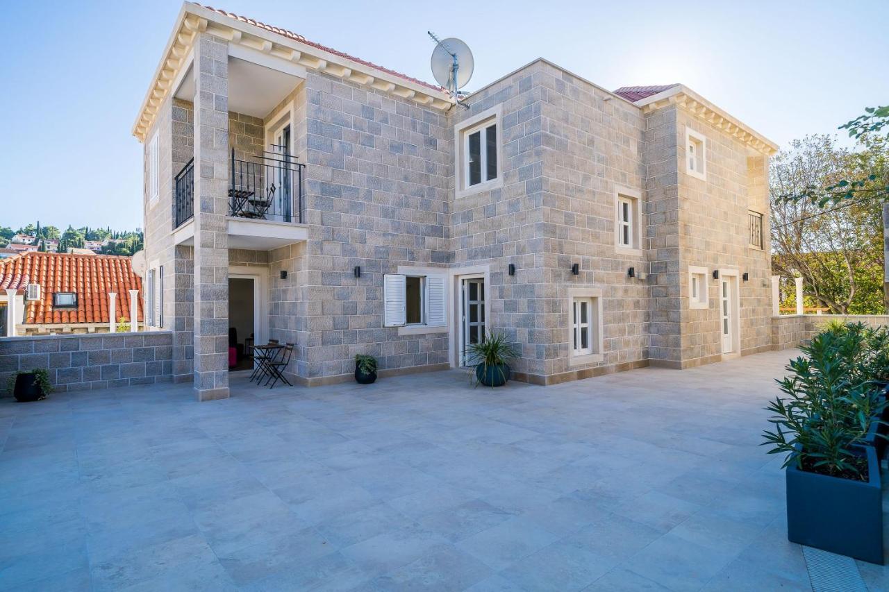 קאבטאט Residence & Pool Villa Schwarz Suites מראה חיצוני תמונה