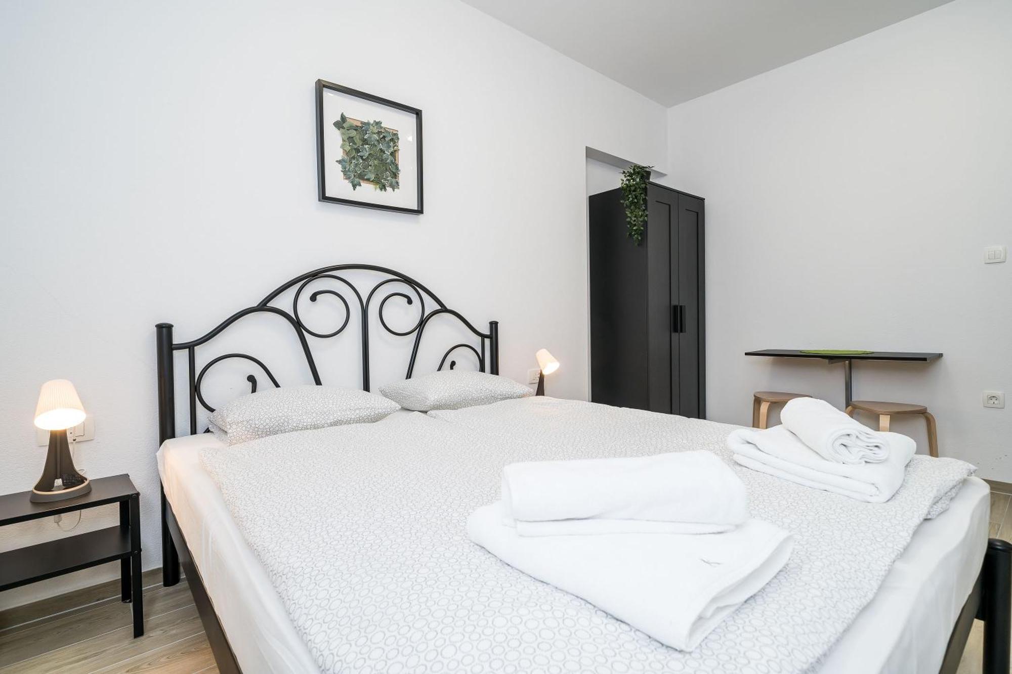 קאבטאט Residence & Pool Villa Schwarz Suites חדר תמונה