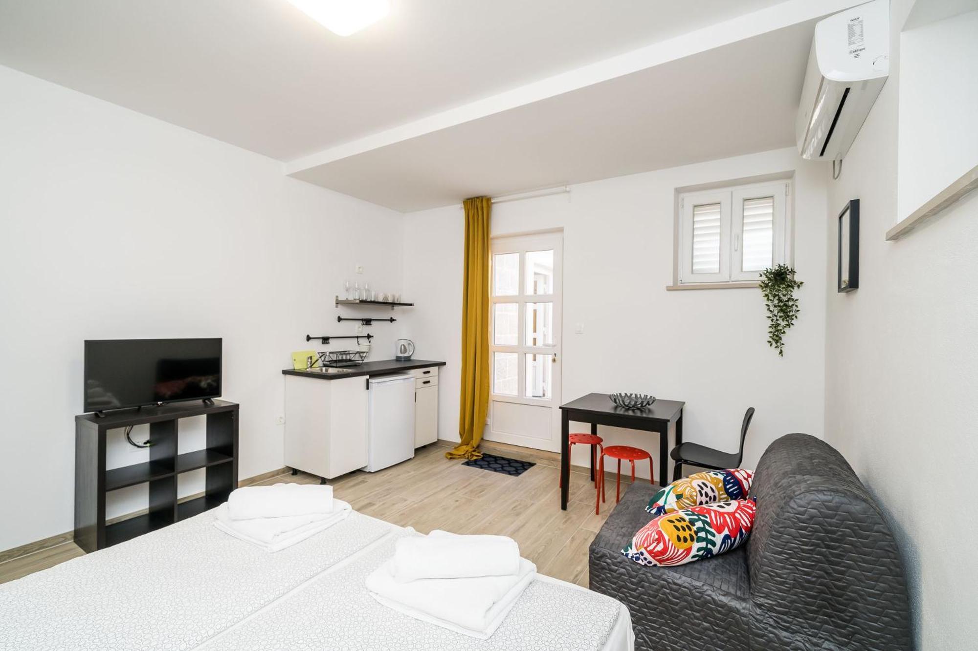 קאבטאט Residence & Pool Villa Schwarz Suites חדר תמונה