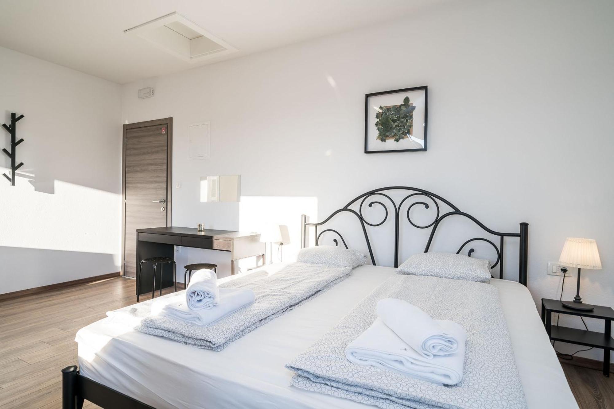 קאבטאט Residence & Pool Villa Schwarz Suites חדר תמונה