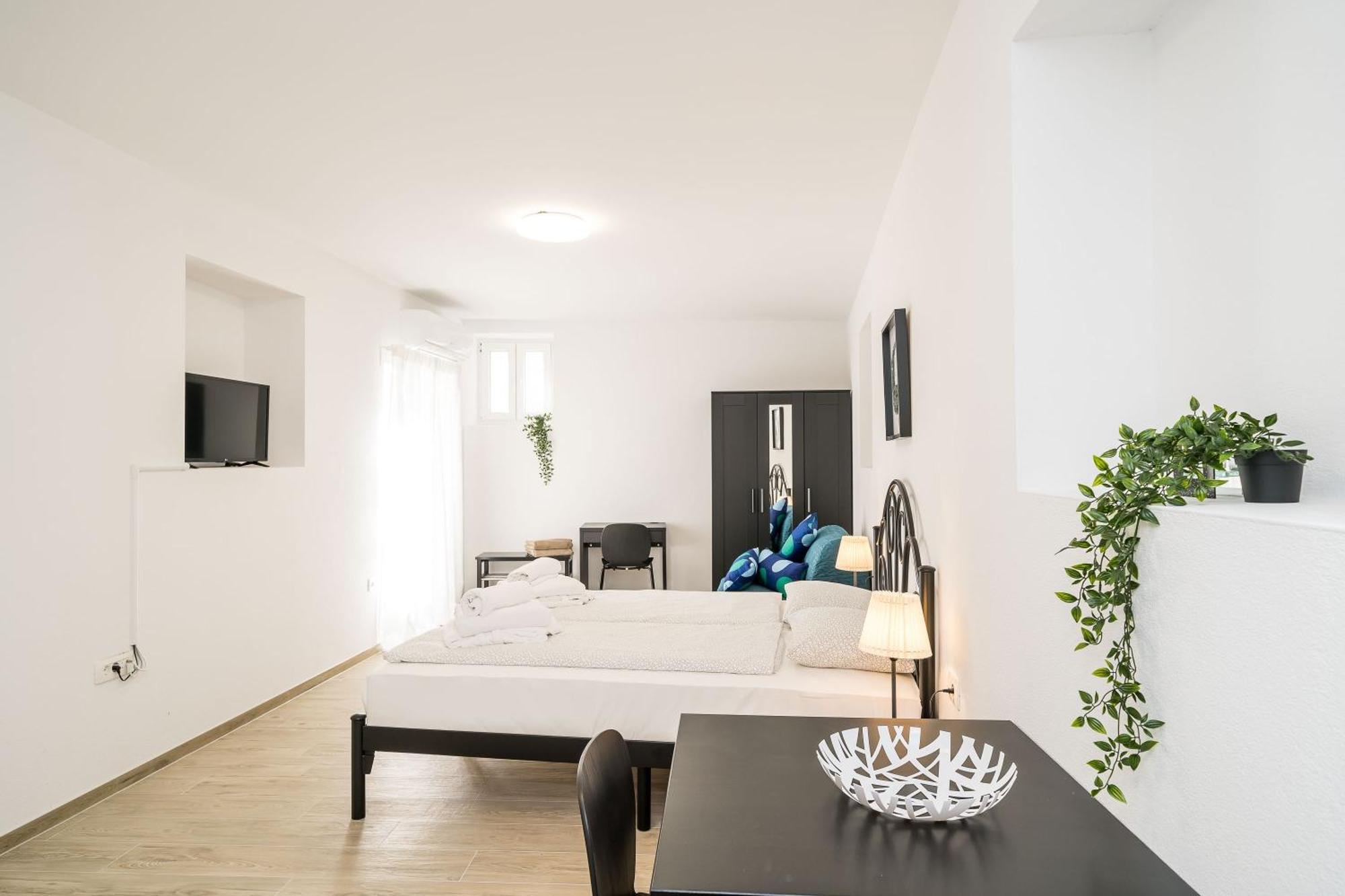 קאבטאט Residence & Pool Villa Schwarz Suites חדר תמונה