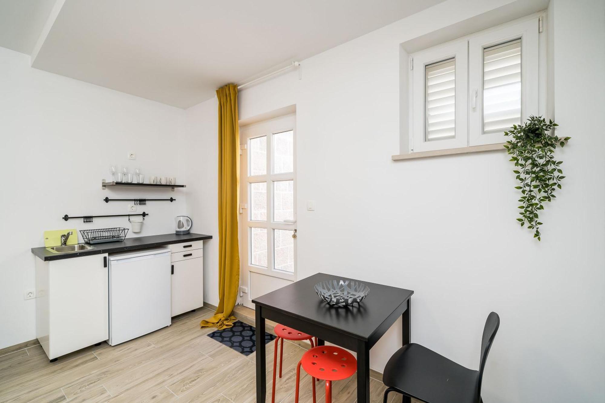 קאבטאט Residence & Pool Villa Schwarz Suites חדר תמונה
